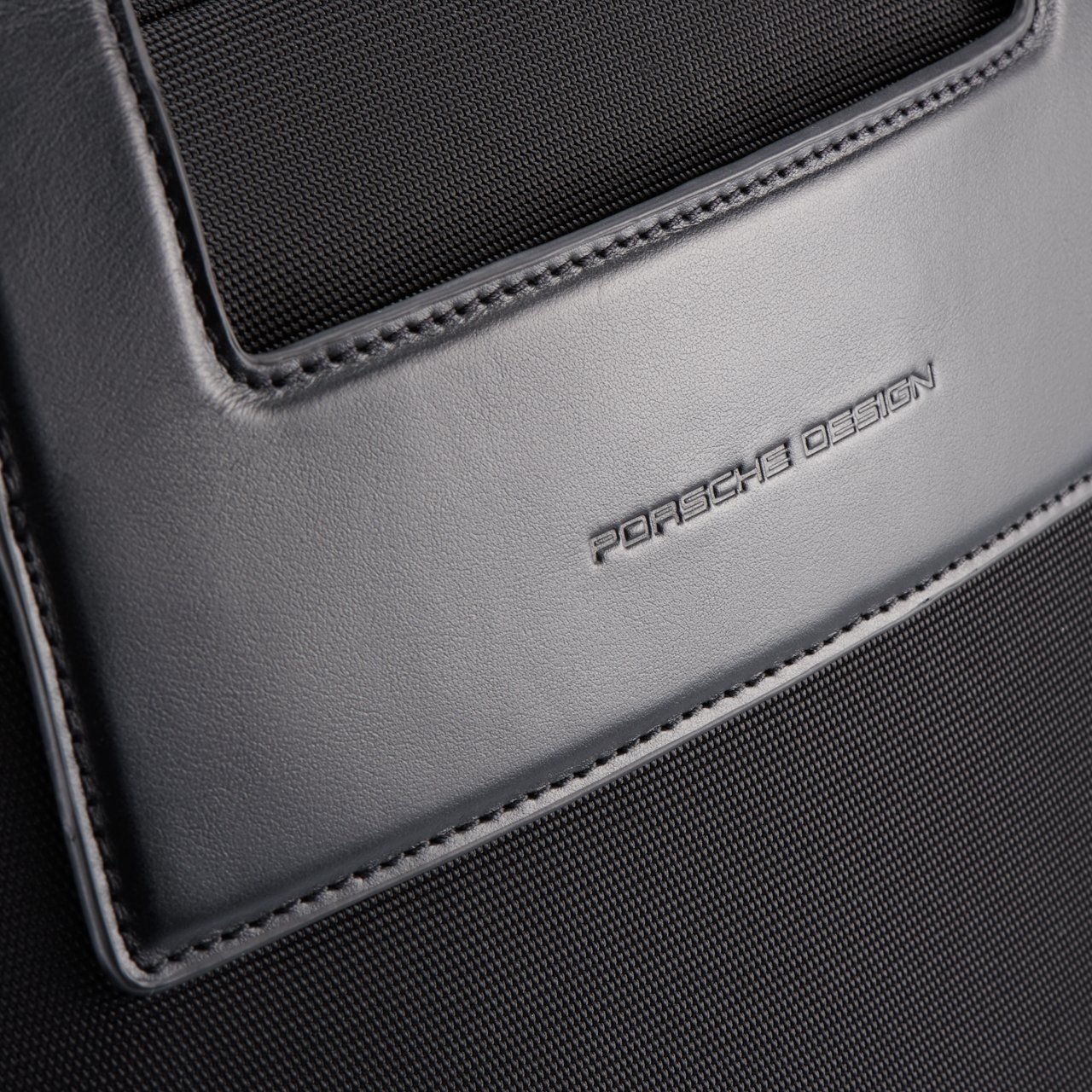 Helder op Inleg Verlammen Metropolitan M Backpack - Business Backpack for Men | Porsche Design |  Porsche Design