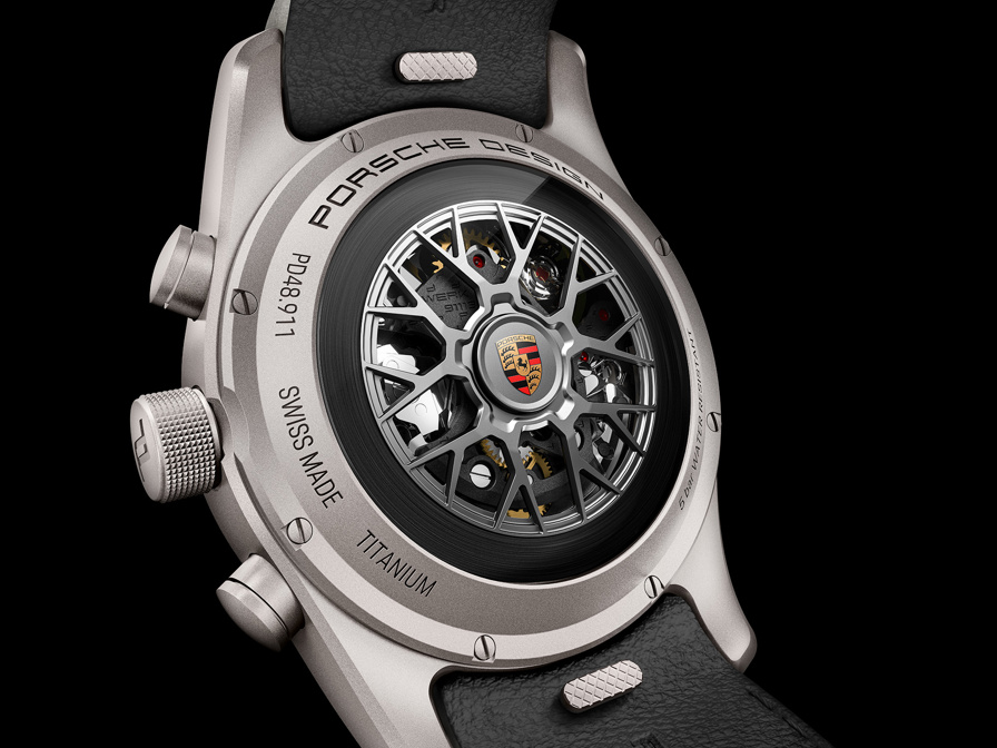 Shows Picture of cbTP_Individual_Timepieces_Carrera_4S_Cabrio_enzianblau_BAC_B_rgb.jpg
